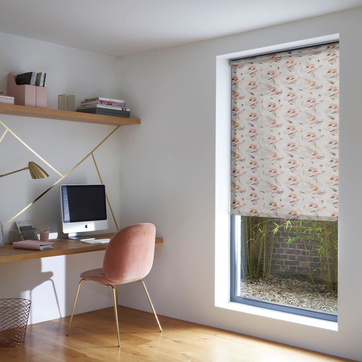 Rivara Plaster Roller Blind