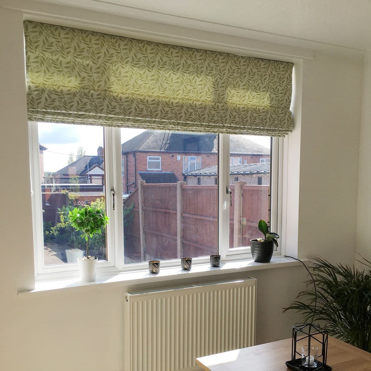 Folia Sage Roman blind
