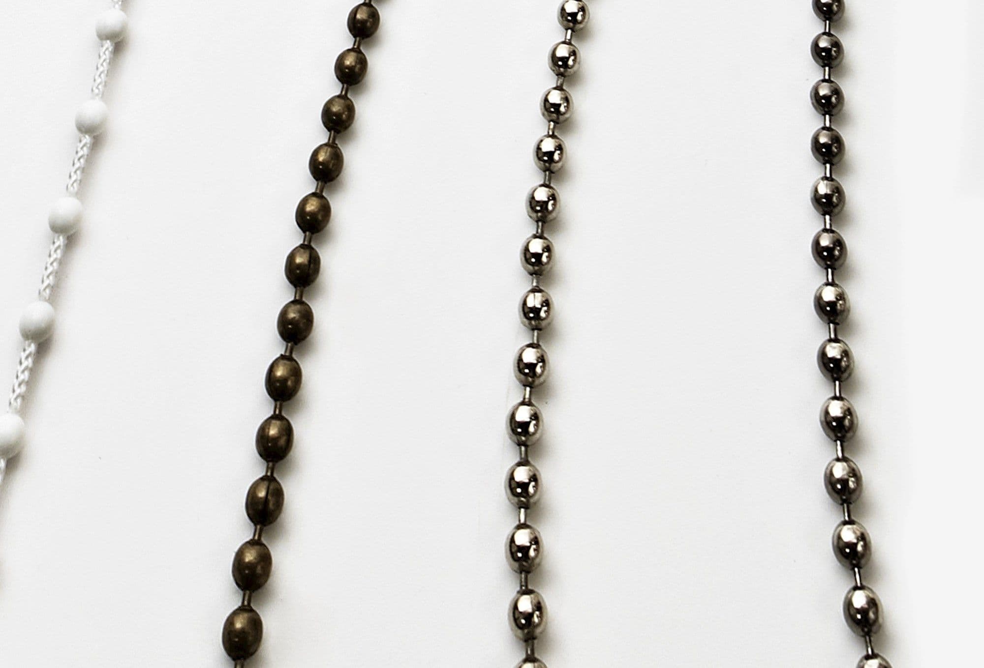 VERT_Coloured Control Chains