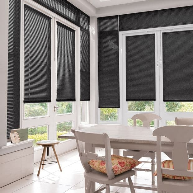Studio Jet Conservatory Venetian blind