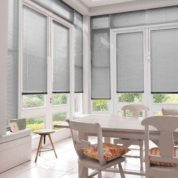 Studio Silver Conservatory Venetian blind
