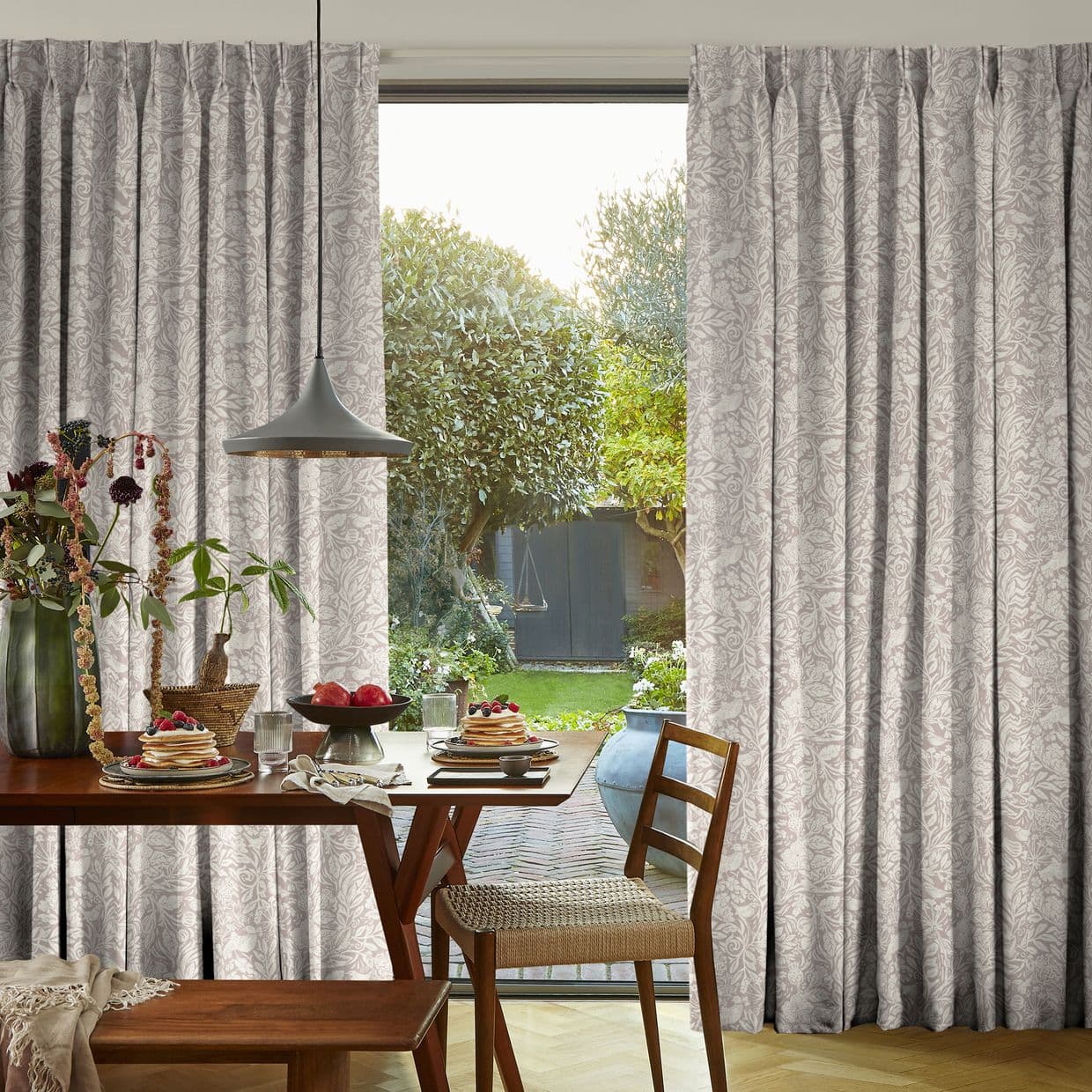 Aida Lilac Curtain