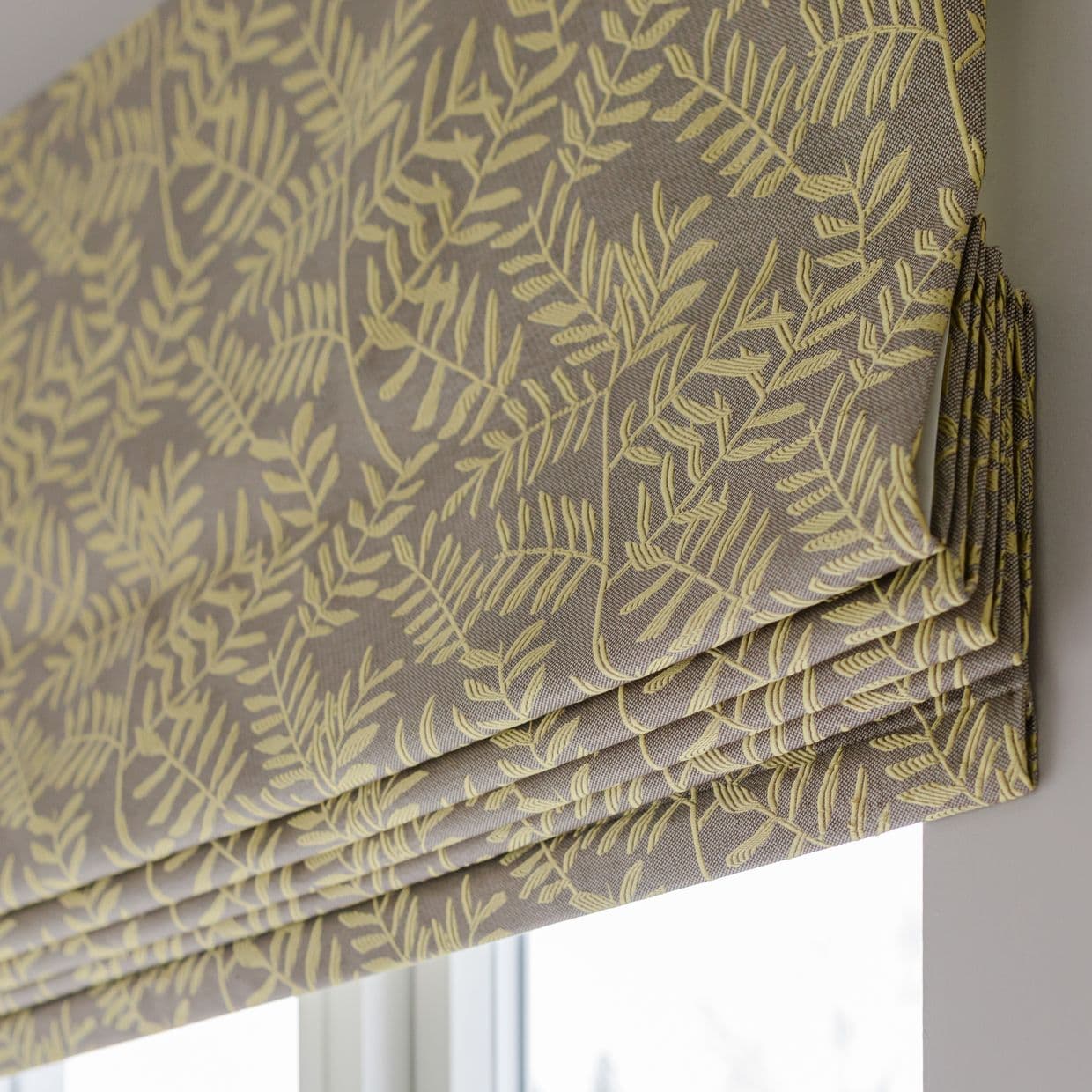Fronds Harvest Roman blind