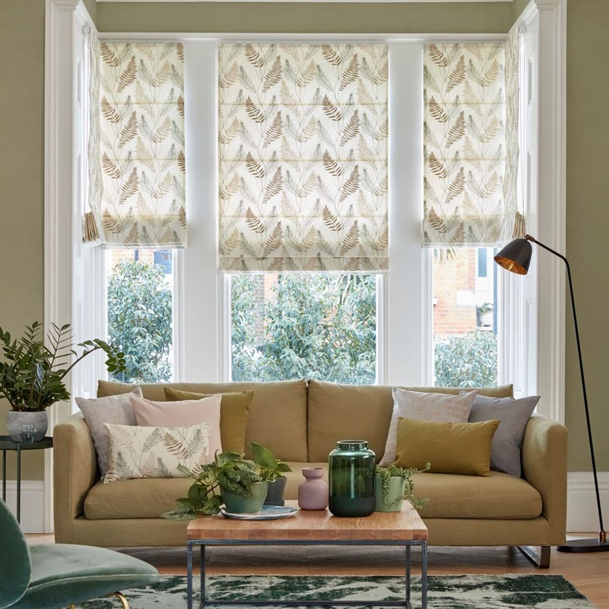 Tranquillity Fern Green Roman blind