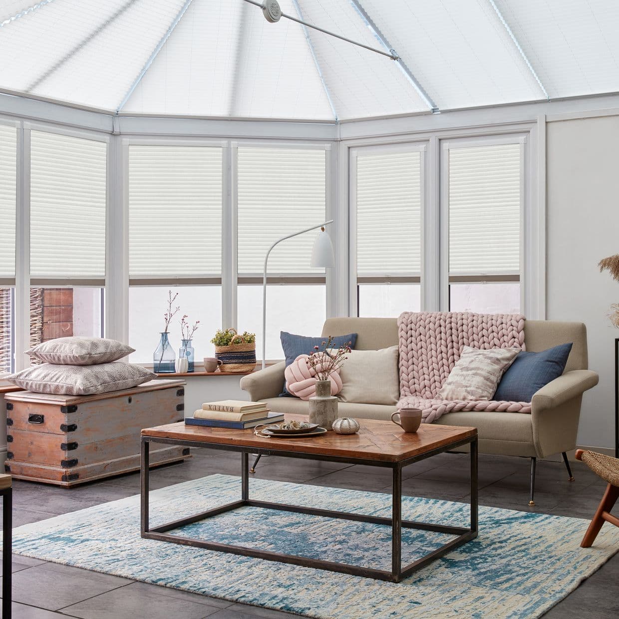 Duette Silk Alabaster Conservatory Side Pleated Blind