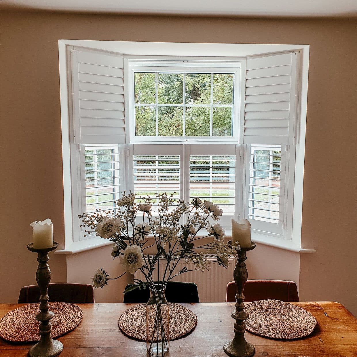 Extra White Shutter
