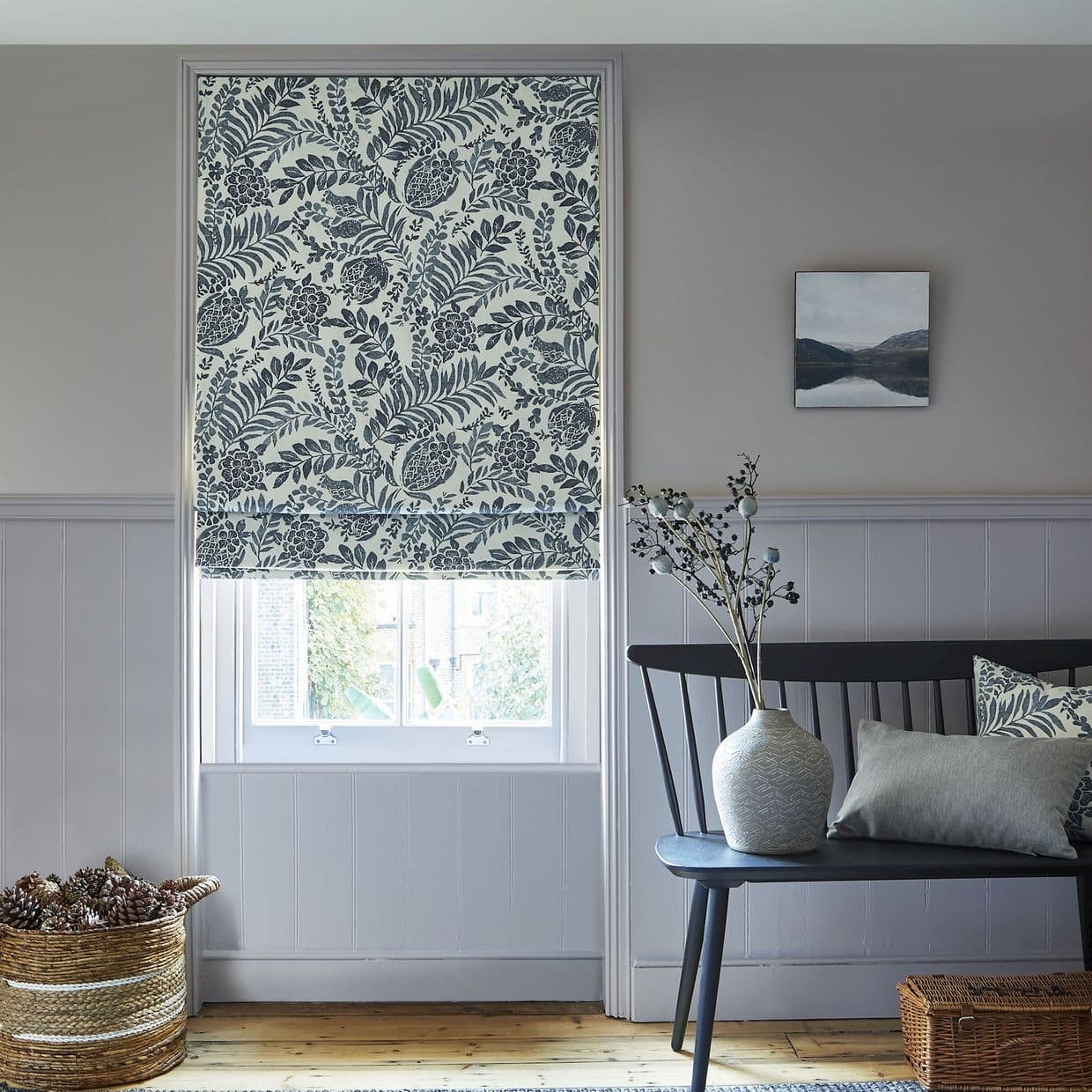 Morris Navy Roman blind
