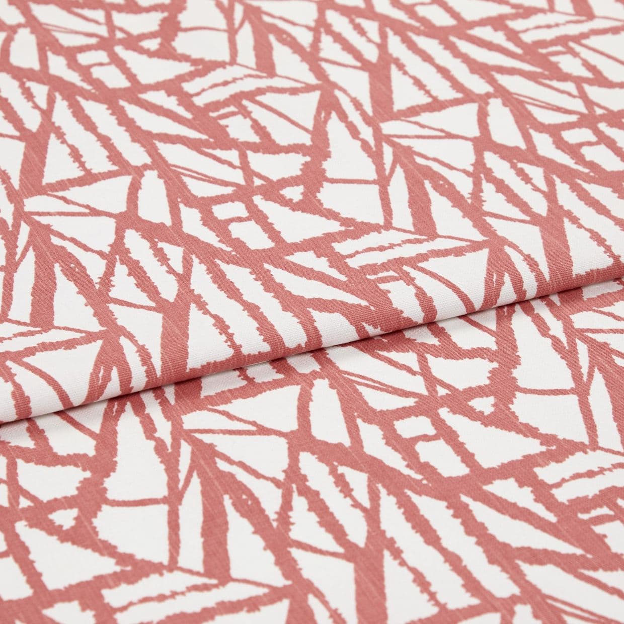 Alder Red Roman blind
