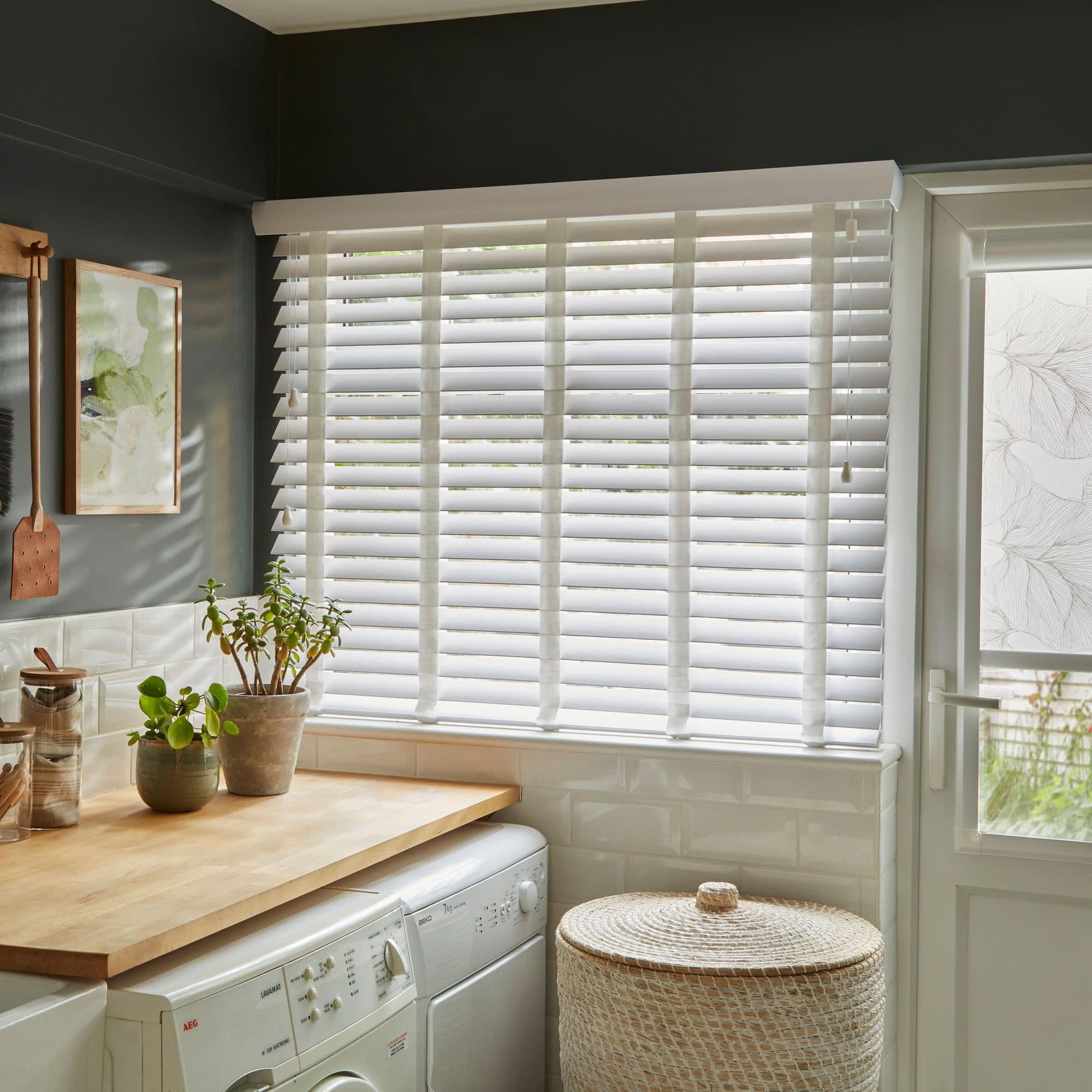 Mirage Pinnacle White Faux Wood Venetian
