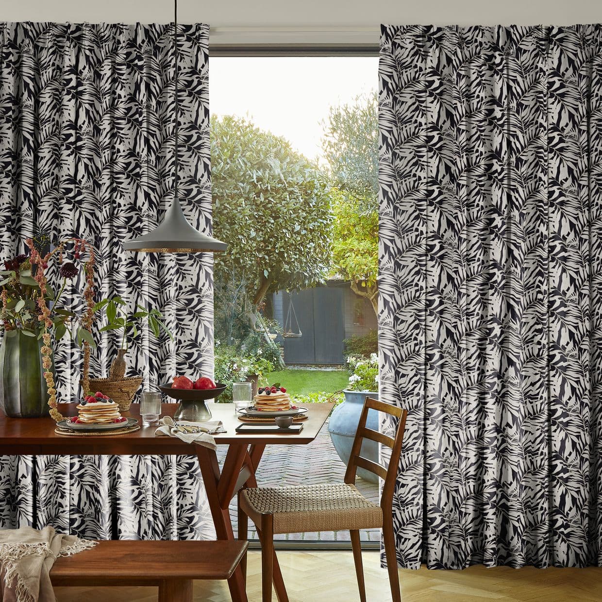 Laurel Eclipse Curtain