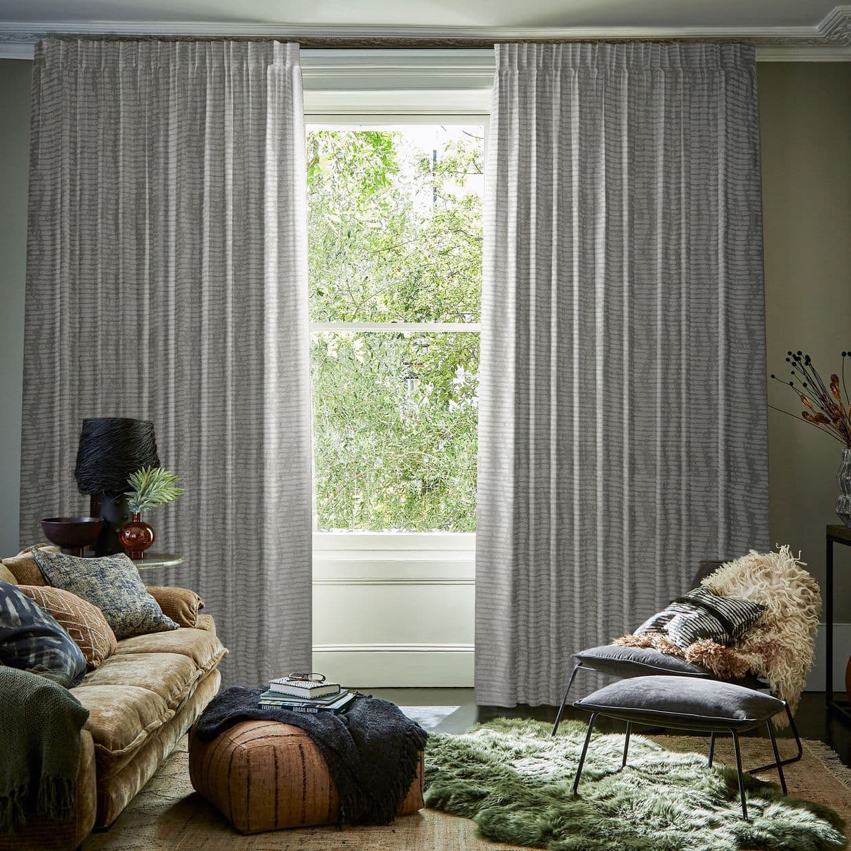 Cadillac Fossil Curtain
