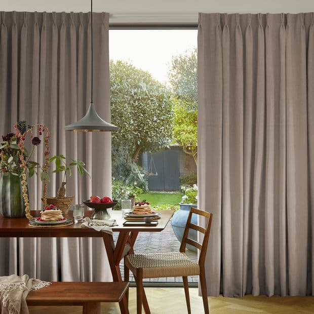 Tetbury Smoke Curtain