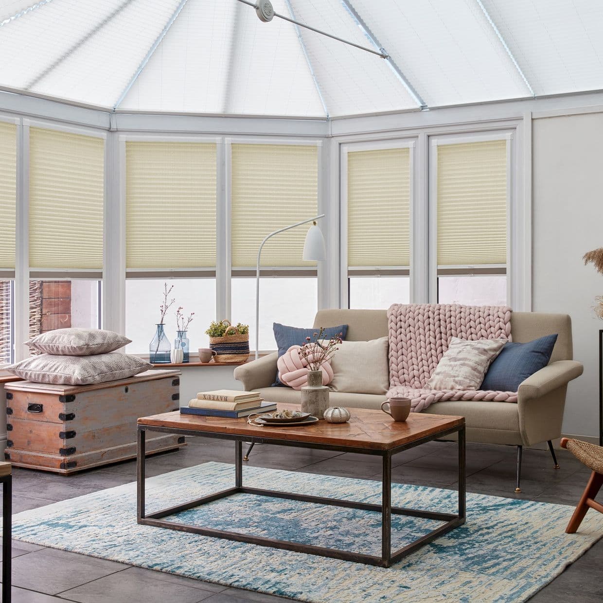 Sasso Pearl Conservatory Side Pleated Blind