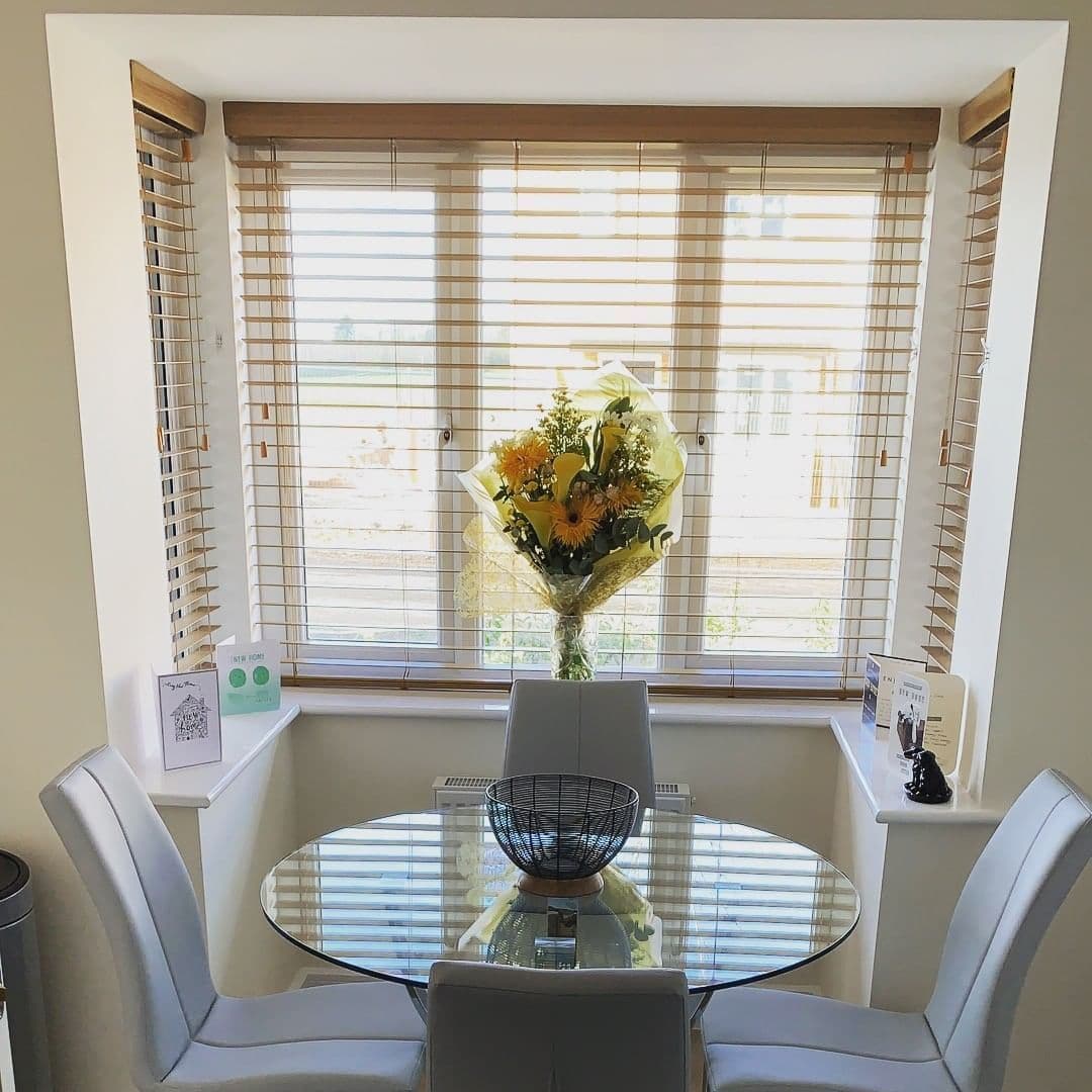 Ellwood Light Oak Wooden blind