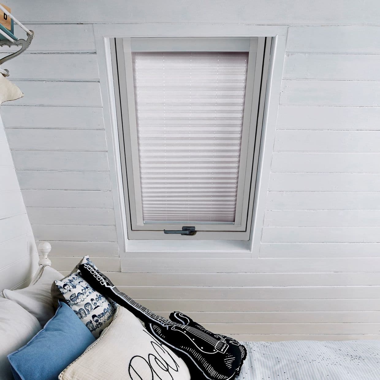 Crush Silver Grey Skylight Pleated Blind