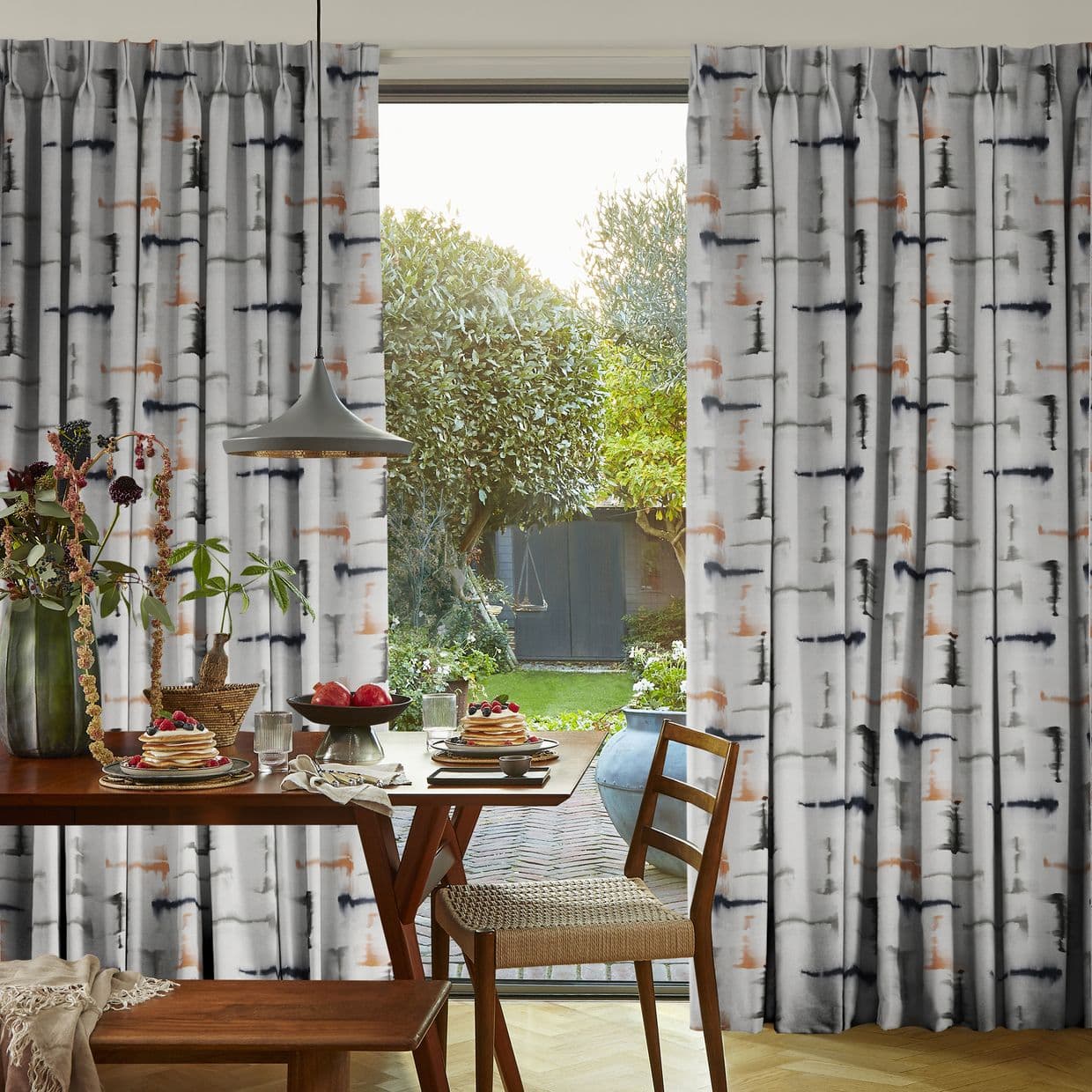 Expression Canyon Curtain