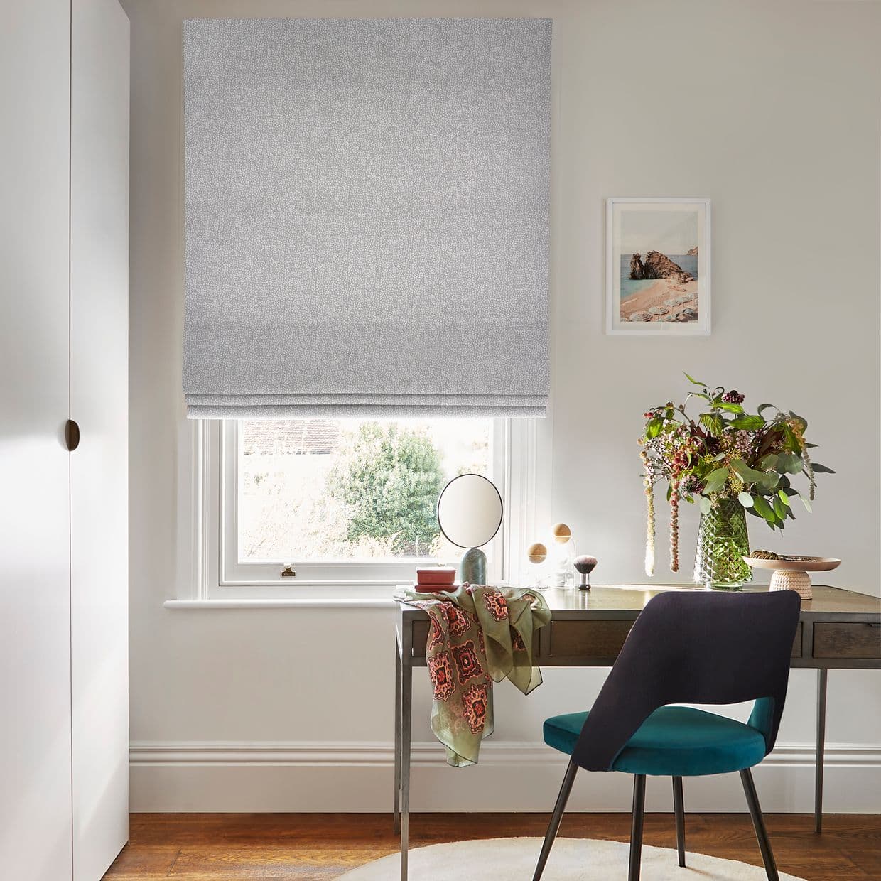 Maxwell Lunar Roman blind