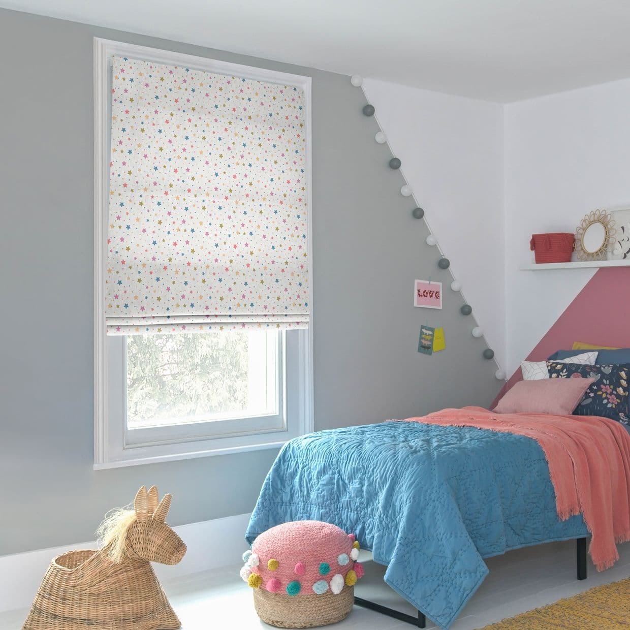 Space Multi Roman blind