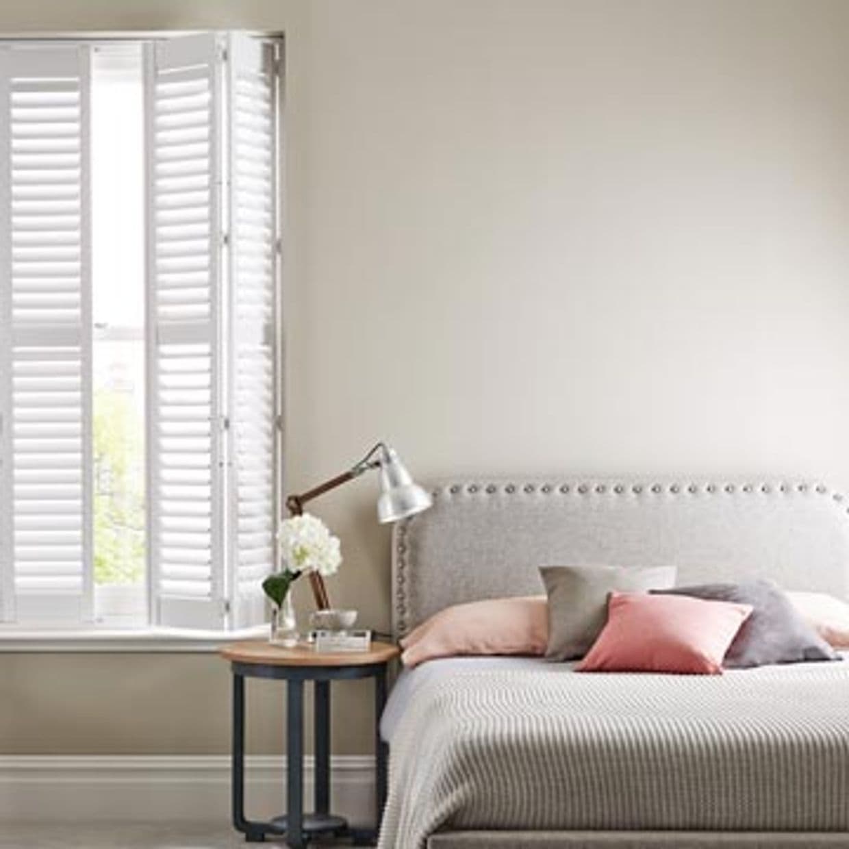 Pure White Shutter