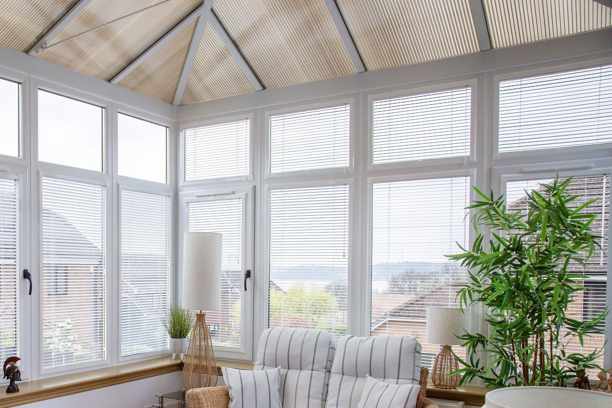 MVEN_Available as conservatory blinds