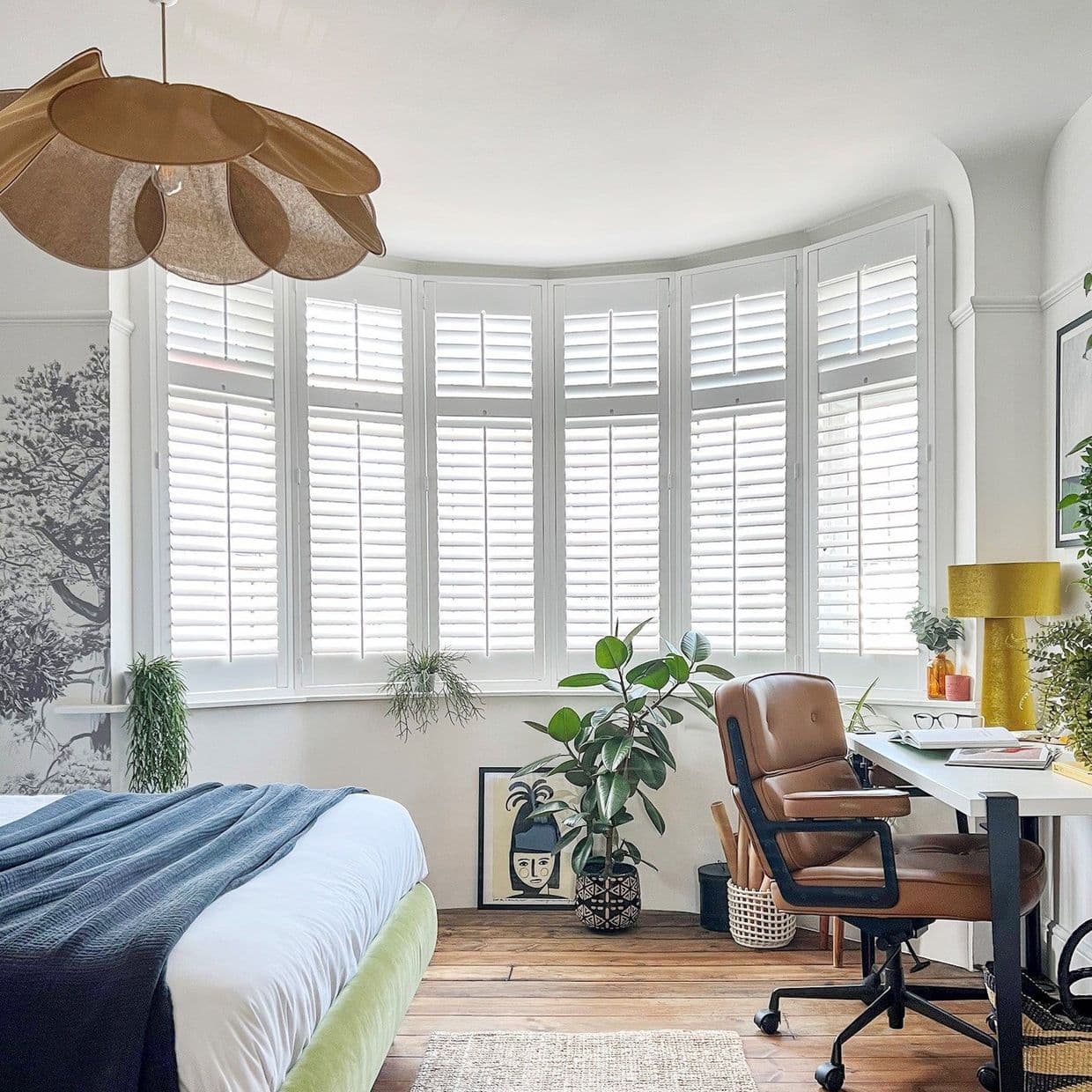 Pure White Shutter