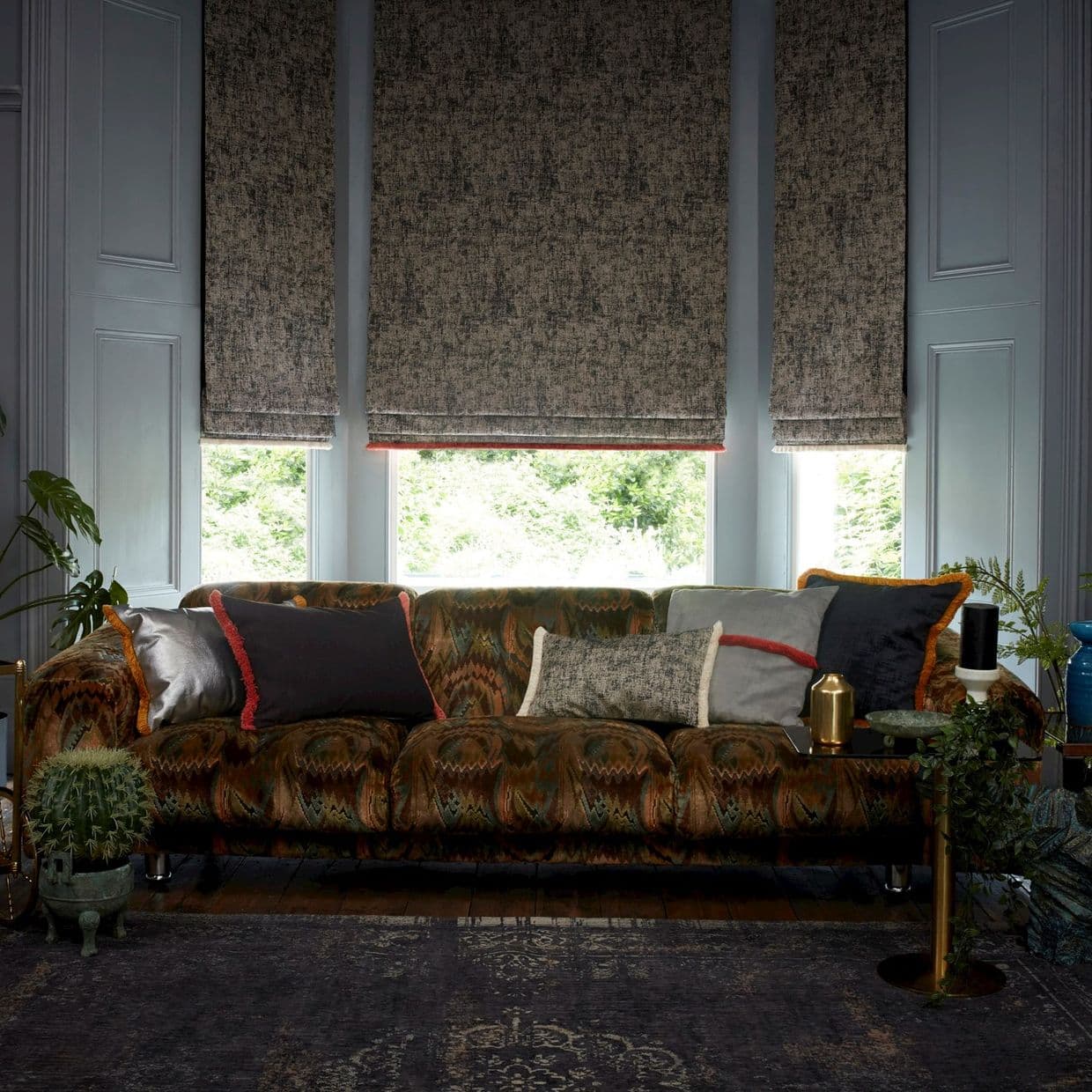 Garcia Phantom Roman Blind