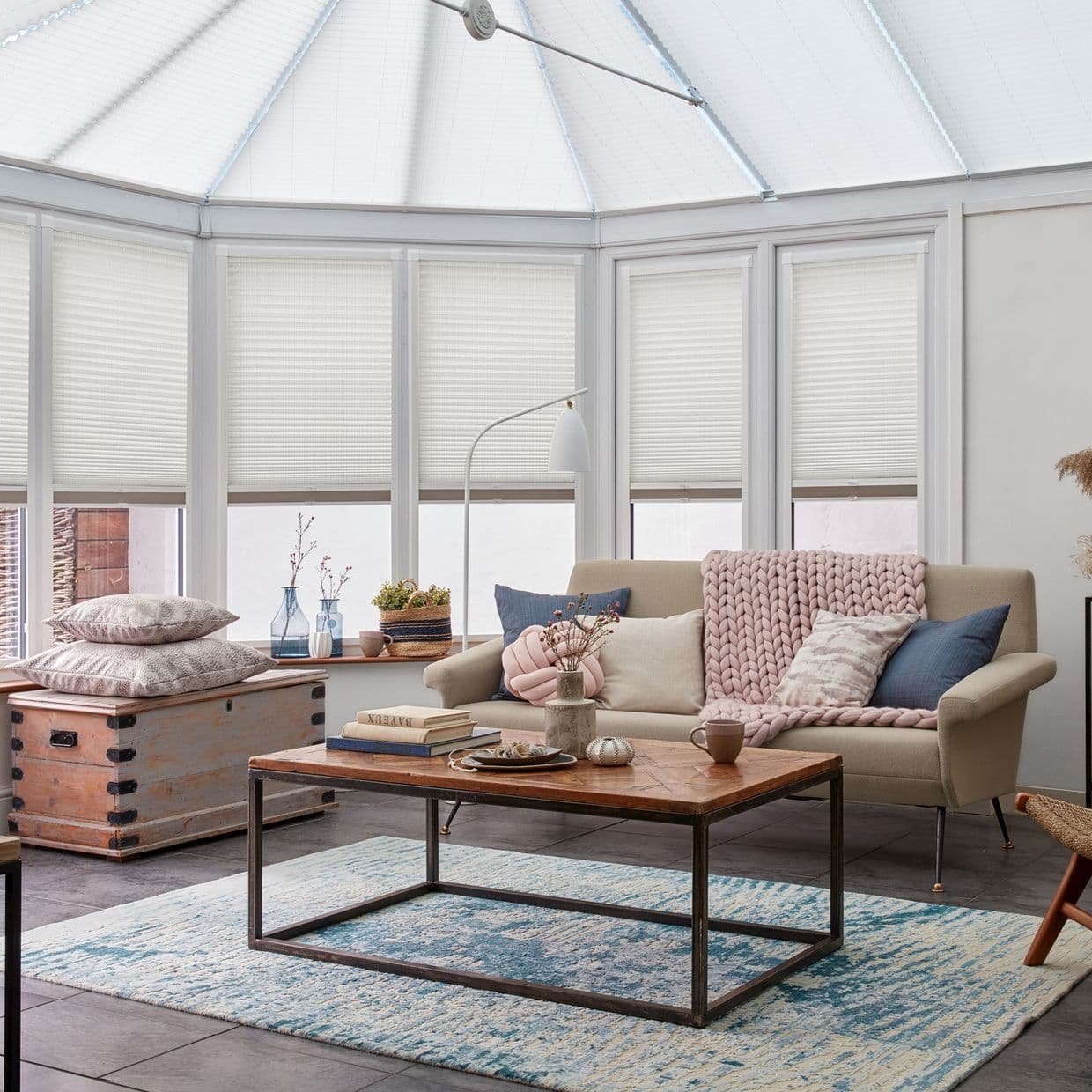 Sasso Ice Conservatory Side Pleated Blind