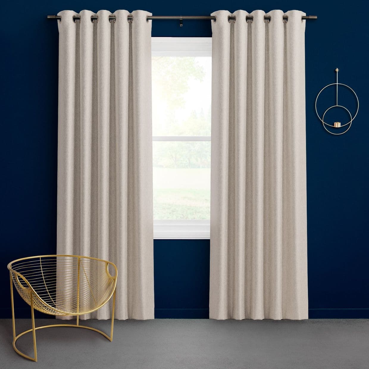 Surface Mushroom Curtain