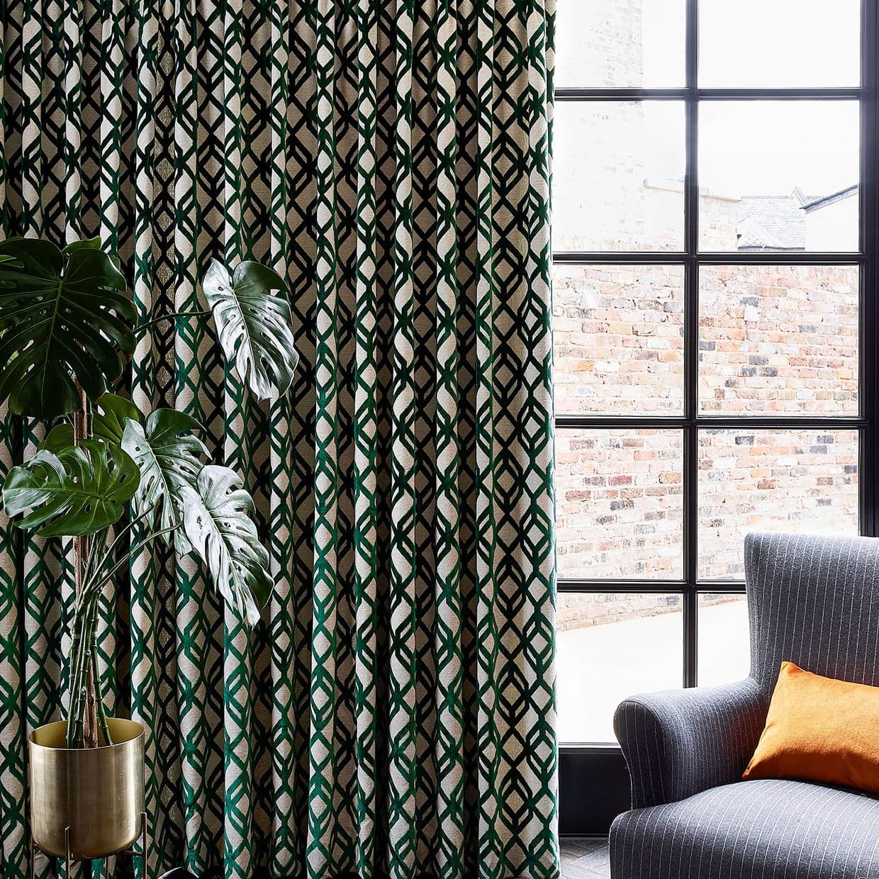 Loxly Emerald Curtain