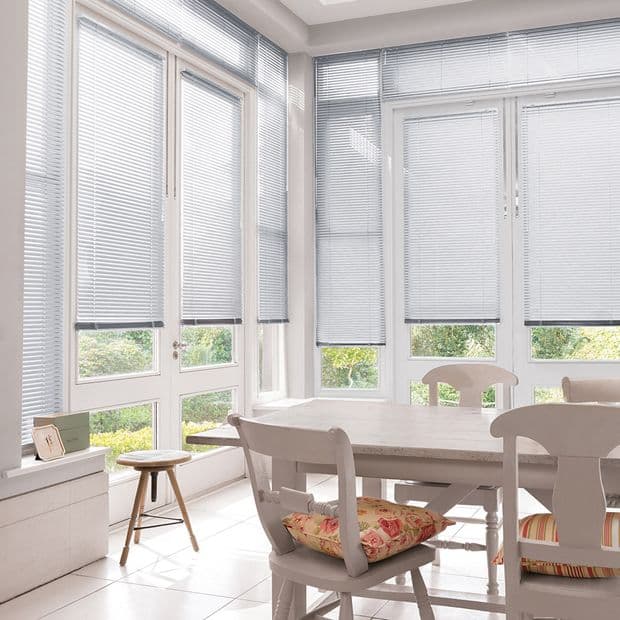 Special Finish Snowflake Conservatory Venetian blind