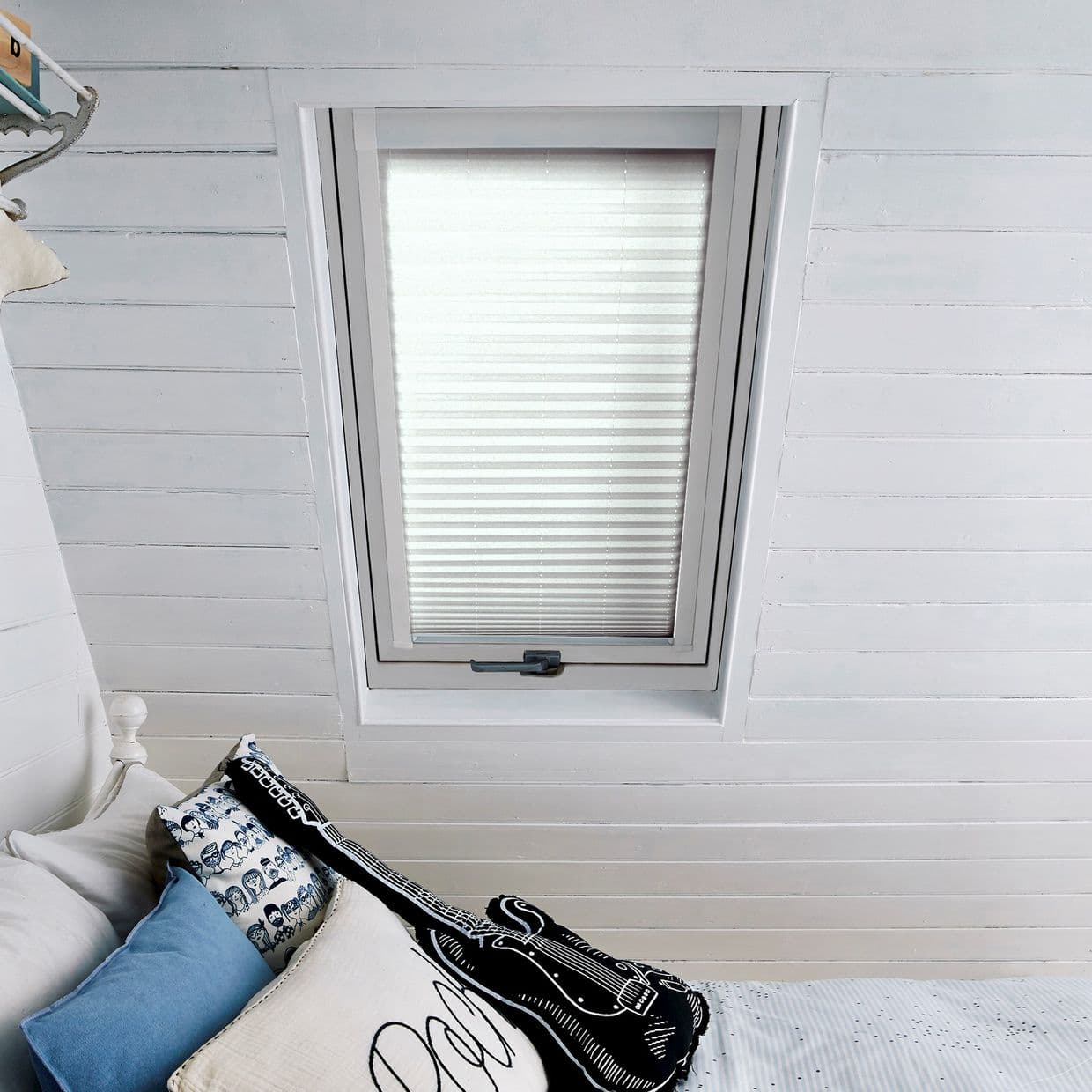 Highgrove White Skylight Pleated Blind