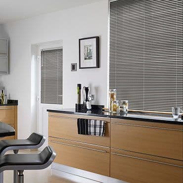Sheer Luxury Silver Pitch Venetian blind
