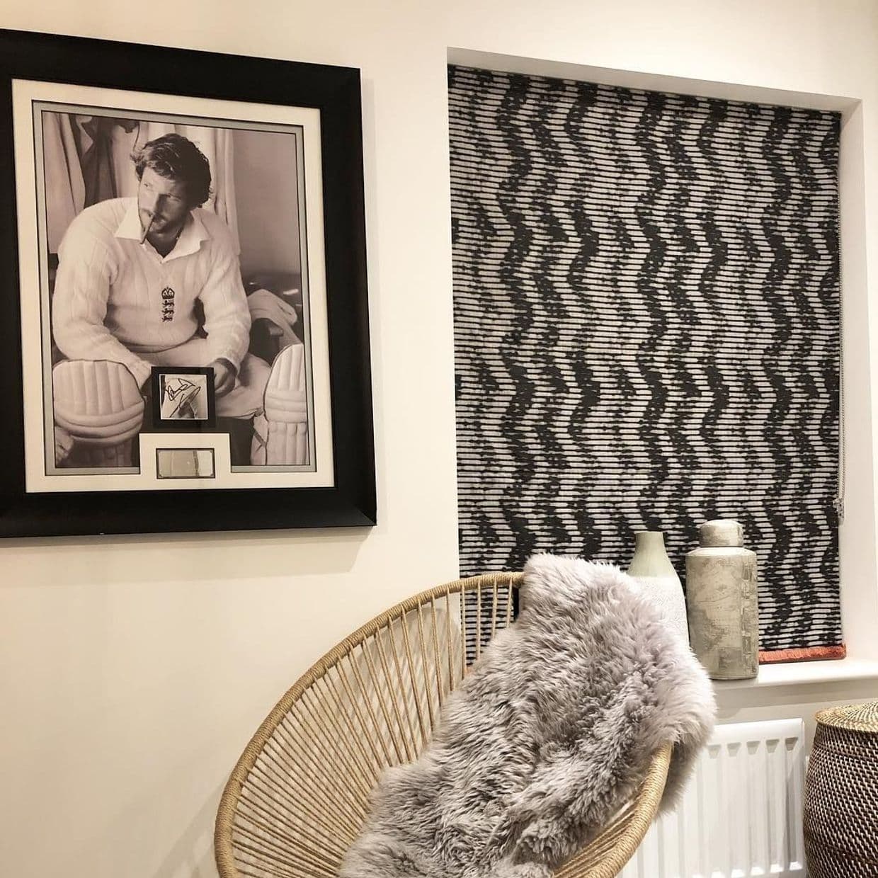 Cadillac Noir Roman Blind