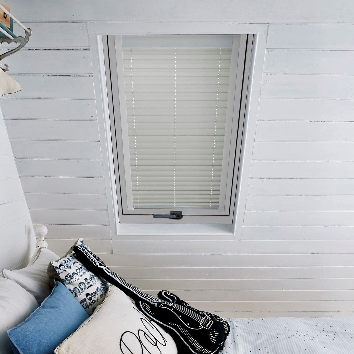 Lanbury Blackout Grey Skylight Pleated Blind