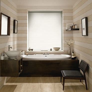 Portfolio Cream Venetian blind