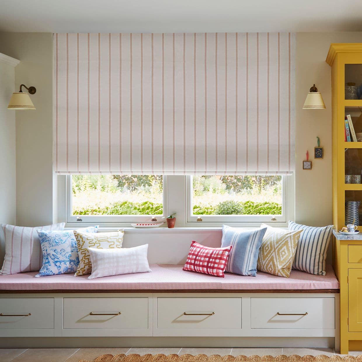 Linen Blanc Natural Roman Blind