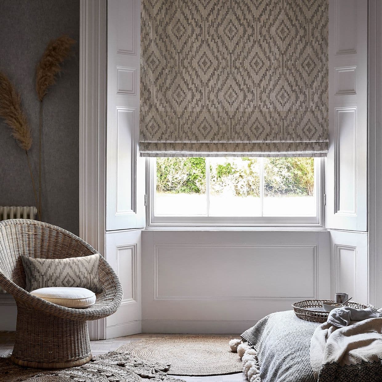 Alto Linen Roman blind